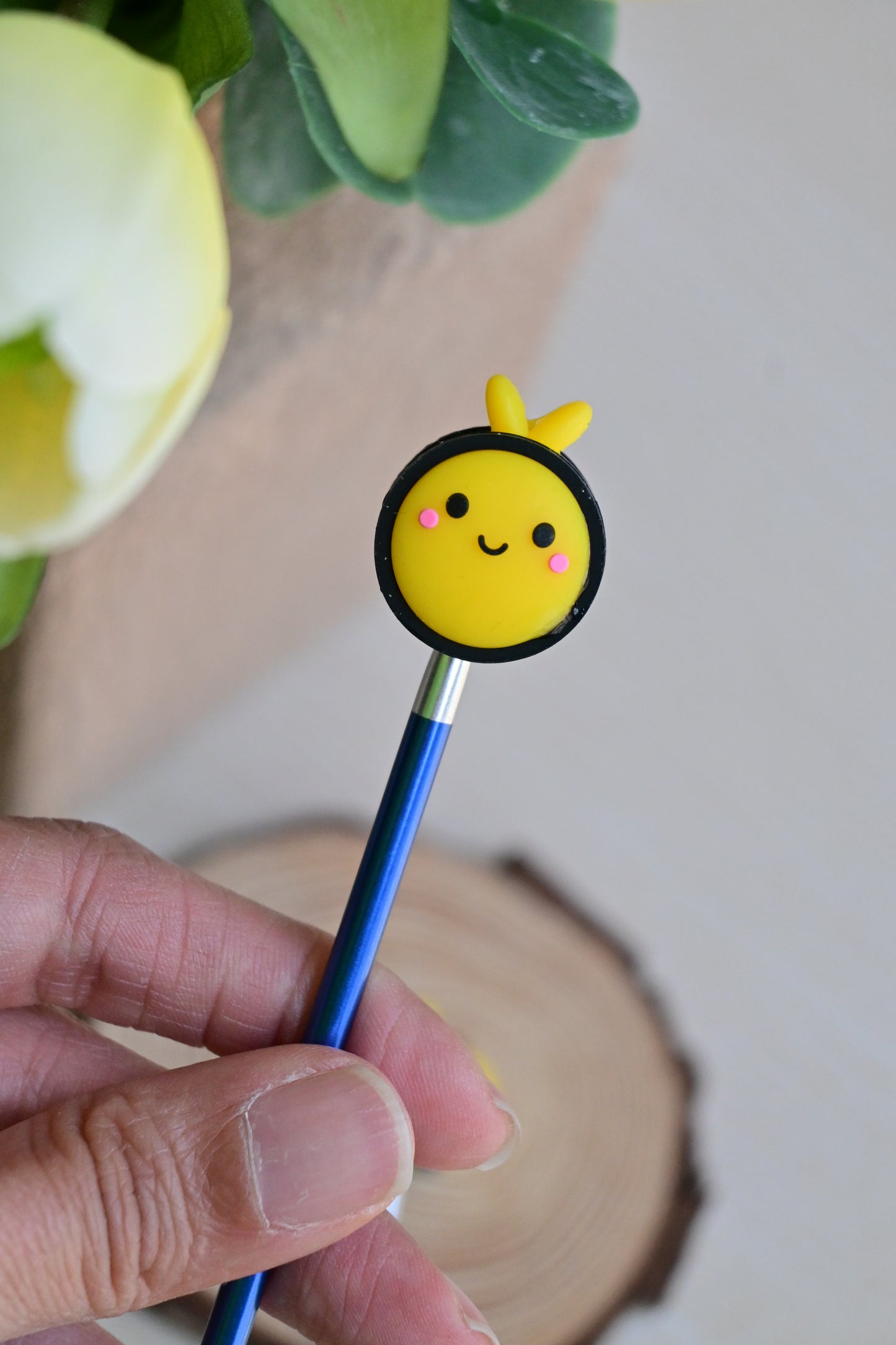 Topes para Agujas "Abejitas Kawaii"